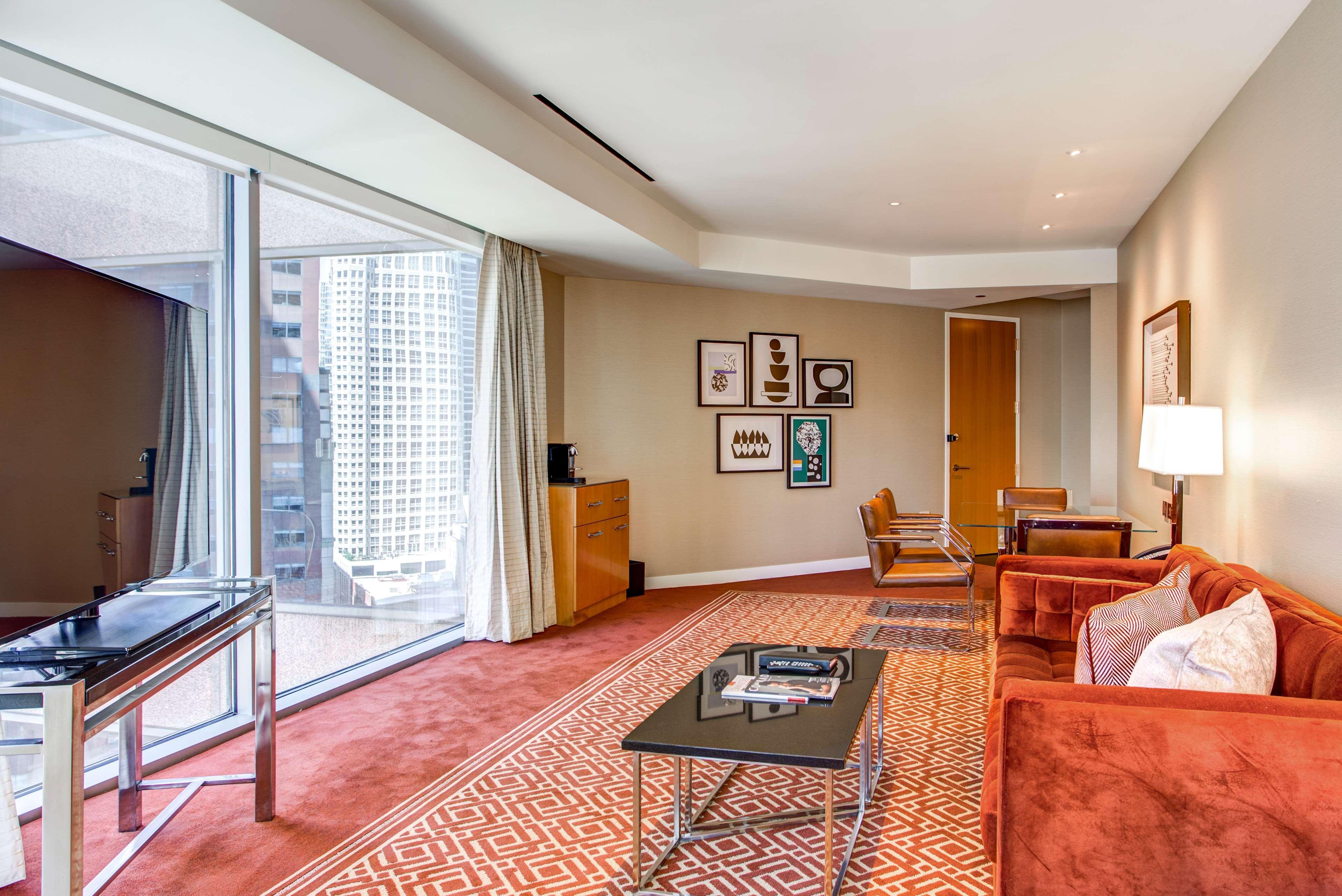 Residence Inn By Marriott Chicago Downtown Magnificent Mile Buitenkant foto