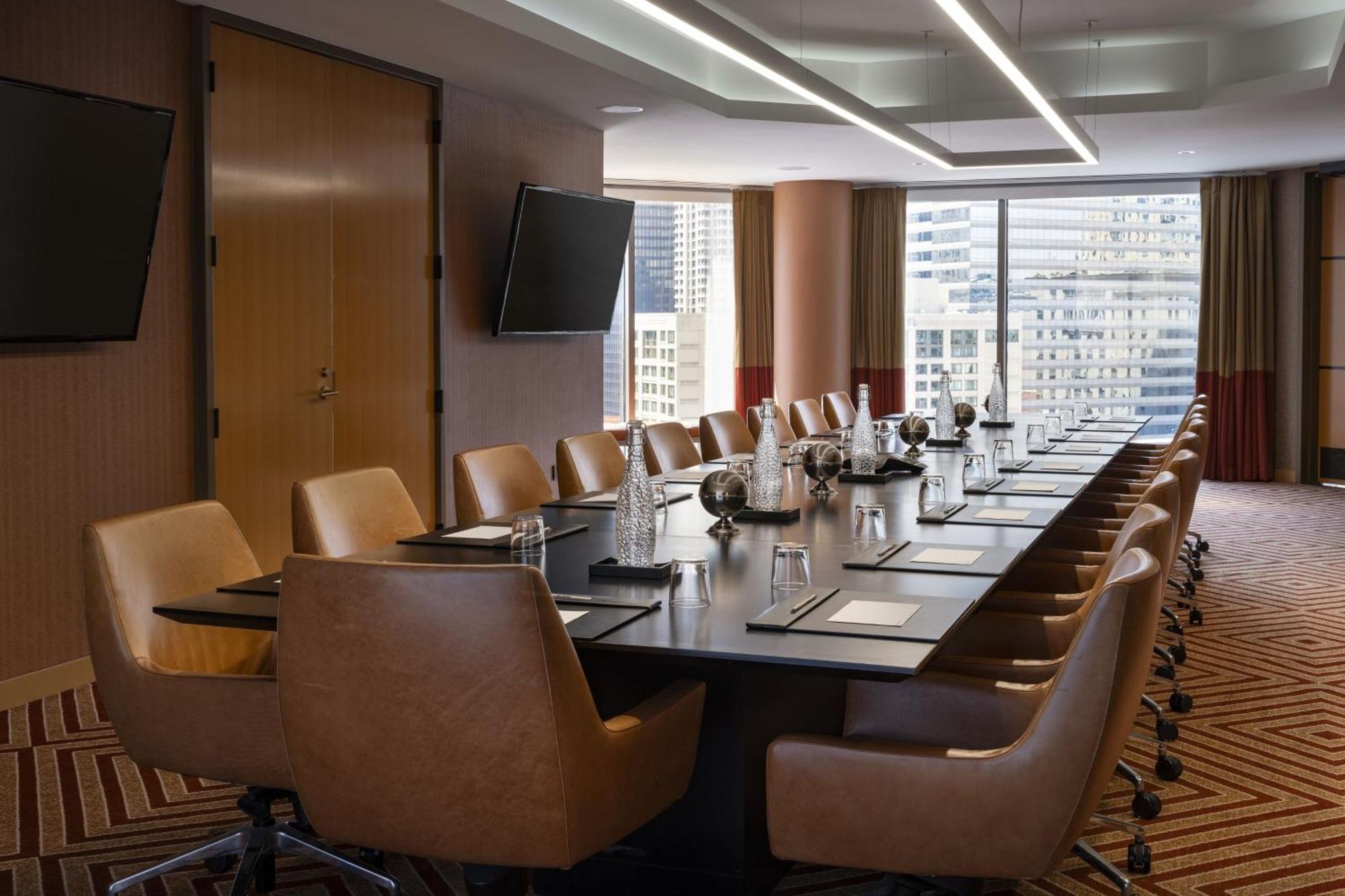 Residence Inn By Marriott Chicago Downtown Magnificent Mile Buitenkant foto